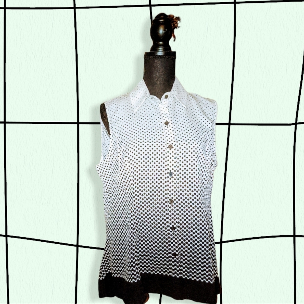 NWOT Signature by Avon collection top